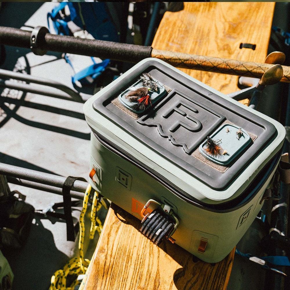 Tacky Grande Fly Dock – Magpad-Gamefish