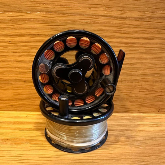 Loop Model 1.5W Fly Reel + Extra Spool-Gamefish