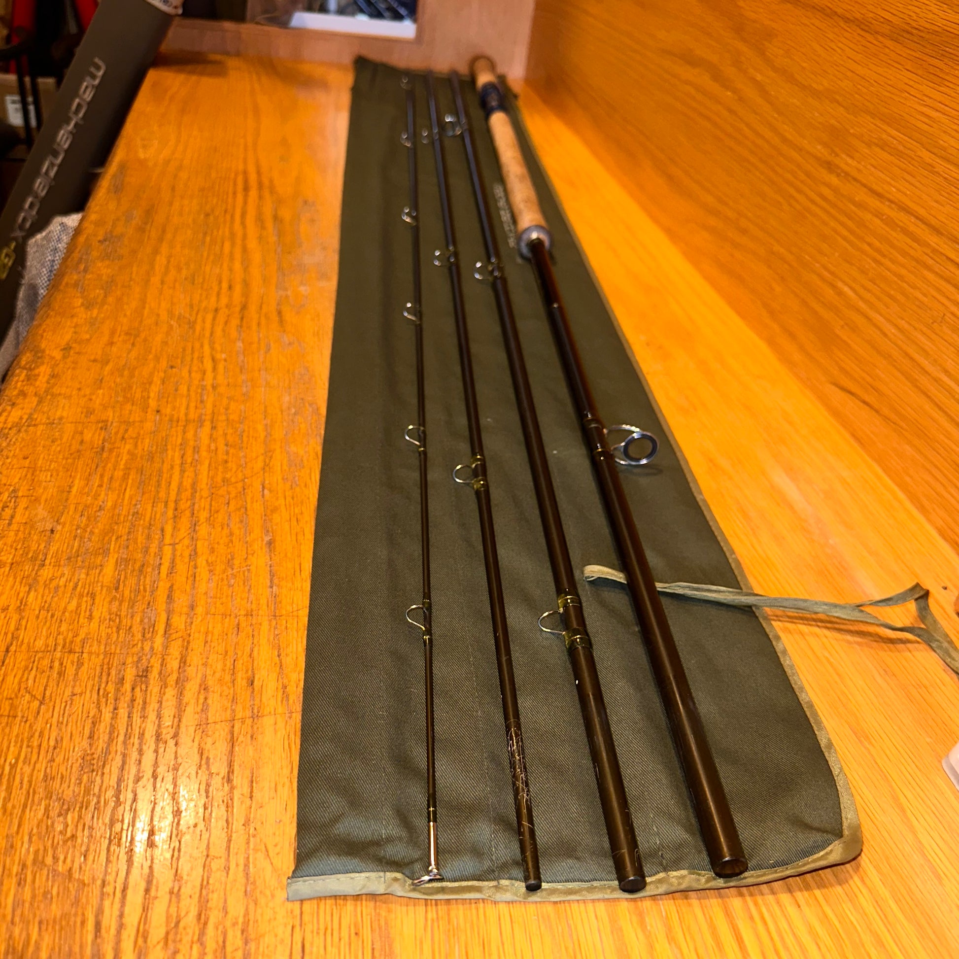 Scott Mackenzie DTX G2 15' #10 (2)-Gamefish