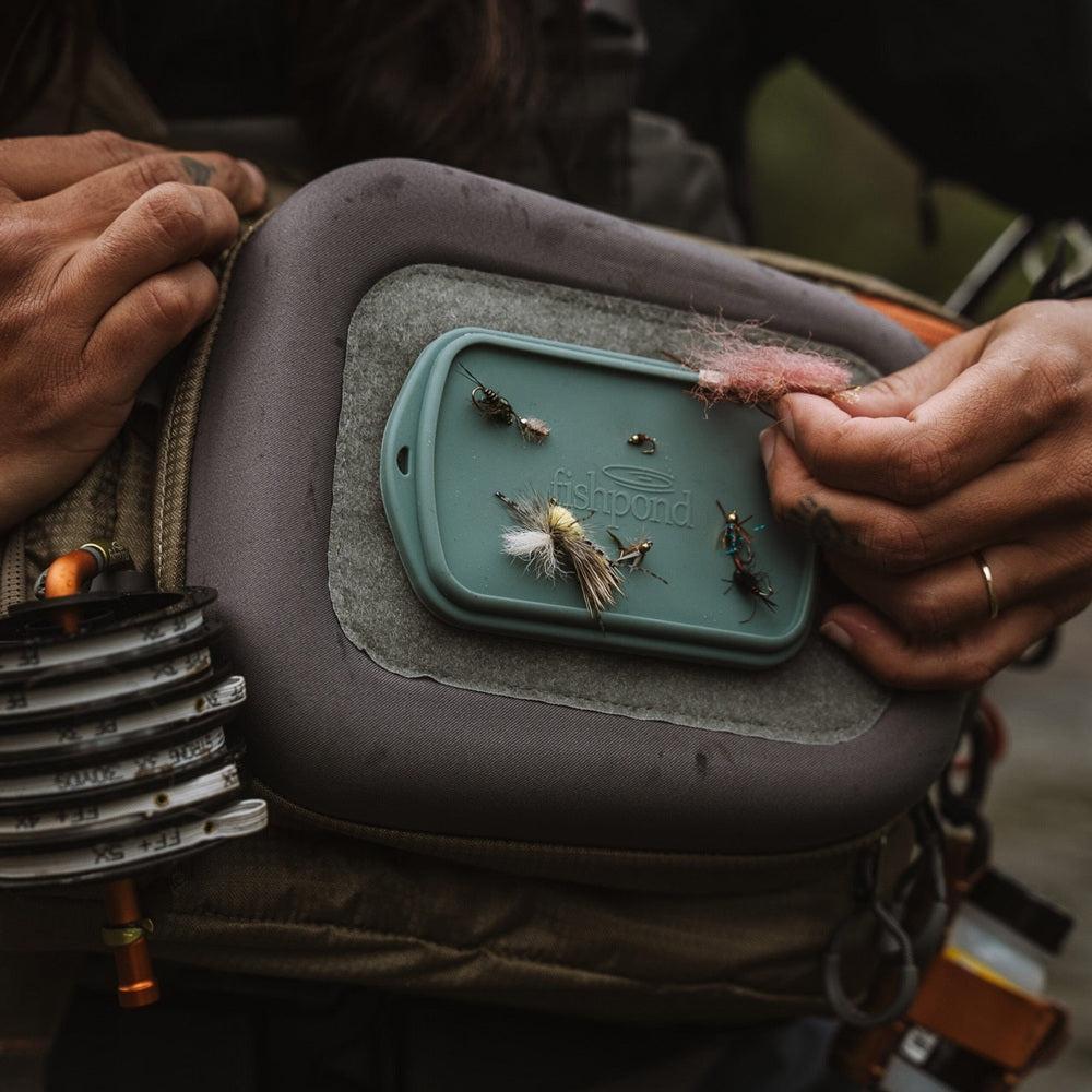 Tacky Grande Fly Dock – Magpad-Gamefish