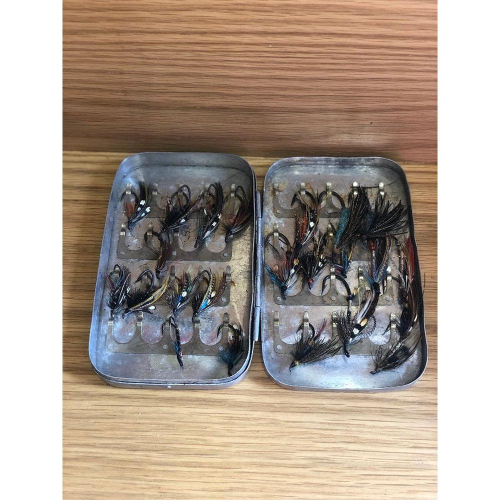 Antique salmon fly box with 23 flies-Gamefish